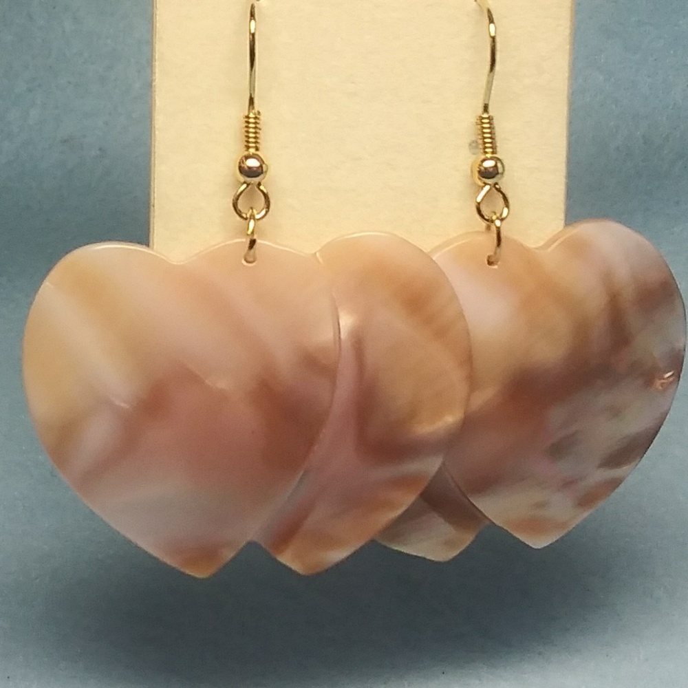 Pink Mother of Pearl hand carved double 💕